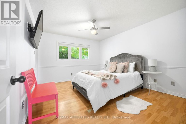28977230/121-stamford-drive/drummond-n-elmsley-drummond-twp/drummondnorth-elmsley/ontario/K7H3C1_11