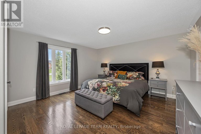 29645410/1517-back-place-avenue/greely/ottawa/ontario/K4P1R3_19