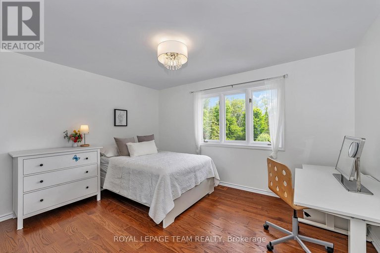 28507546/1536-sherruby-way/rural-kanata-central/ottawa/ontario/K2W1A9_27