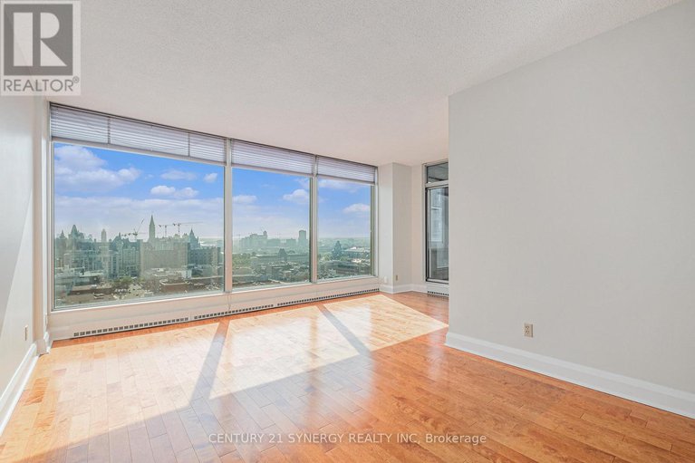 28806495/2202-160-george-street/lower-townbyward-market/ottawa/ontario/K1N9M2_19