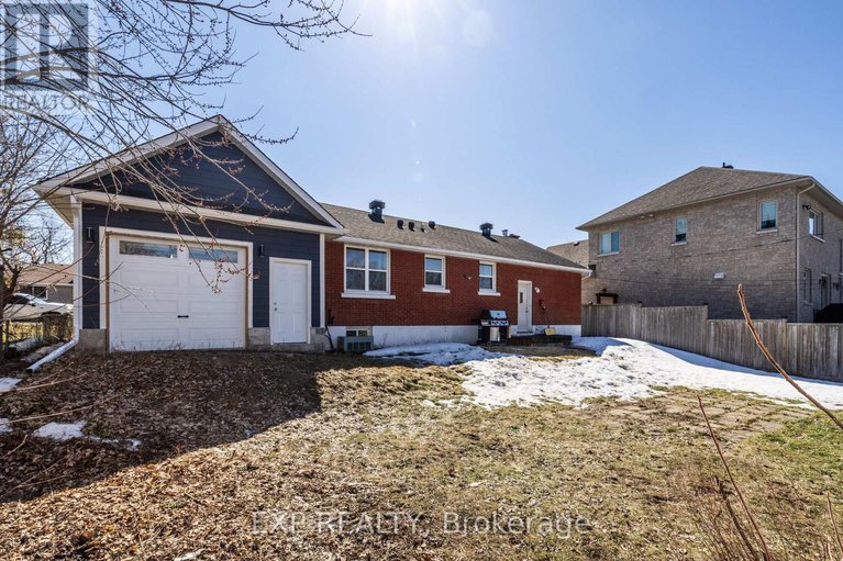 28561738/35-withrow-avenue/meadowlandsst-claire-gardens/ottawa/ontario/K2G2H7_24