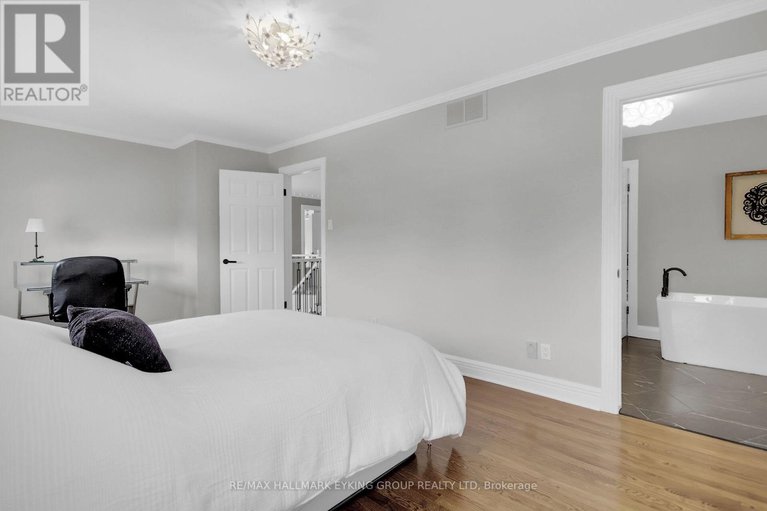 28224852/19-campfield-court/pineglencountry-place/ottawa/ontario/K2E7X8_37