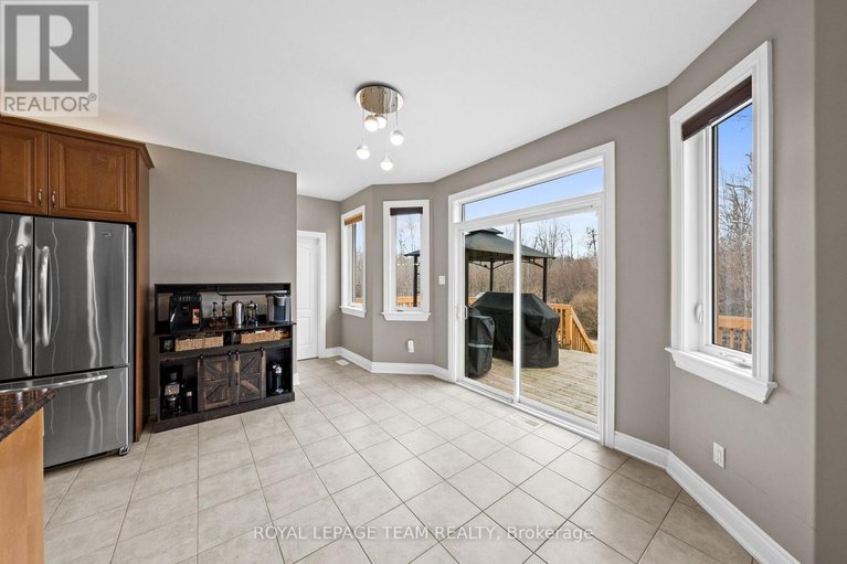 29597275/6673-pebble-trail-way/greely/ottawa/ontario/K4P0B6_18