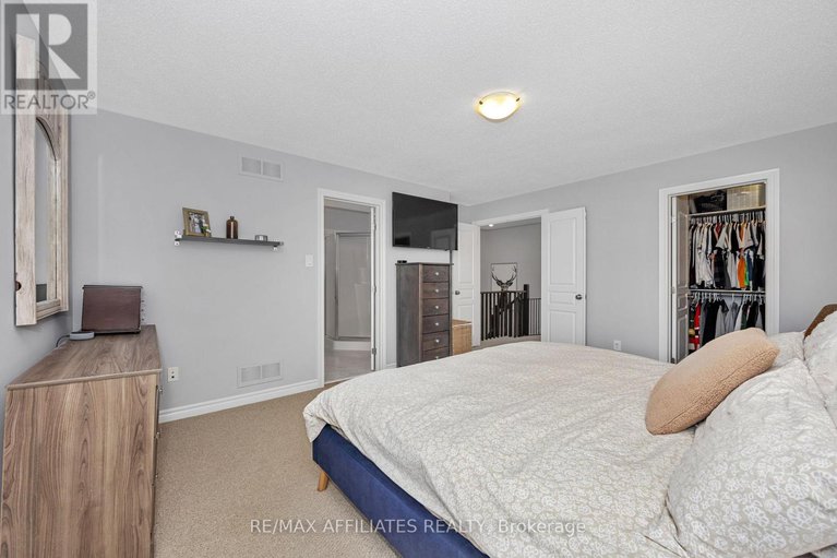 28568493/153-mattingly-way/riverside-southgloucester-glen/ottawa/ontario/K4M0C5_20