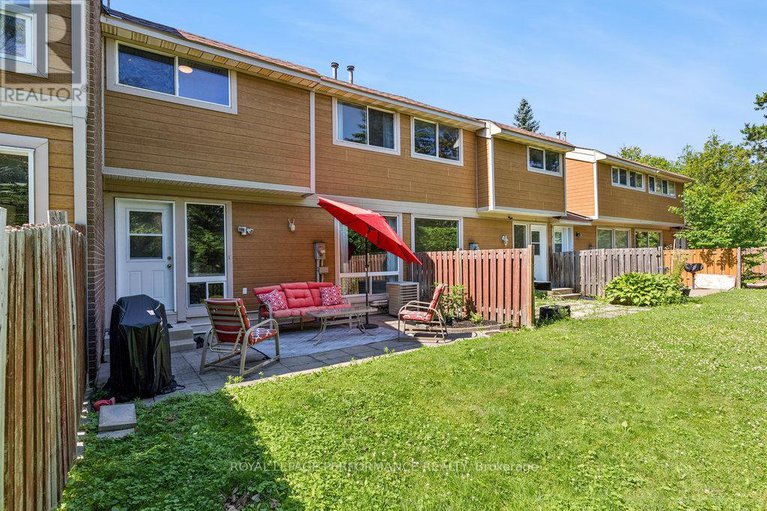 28585598/74-4634-cosmic-place/pineview/ottawa/ontario/K1B4R8_43