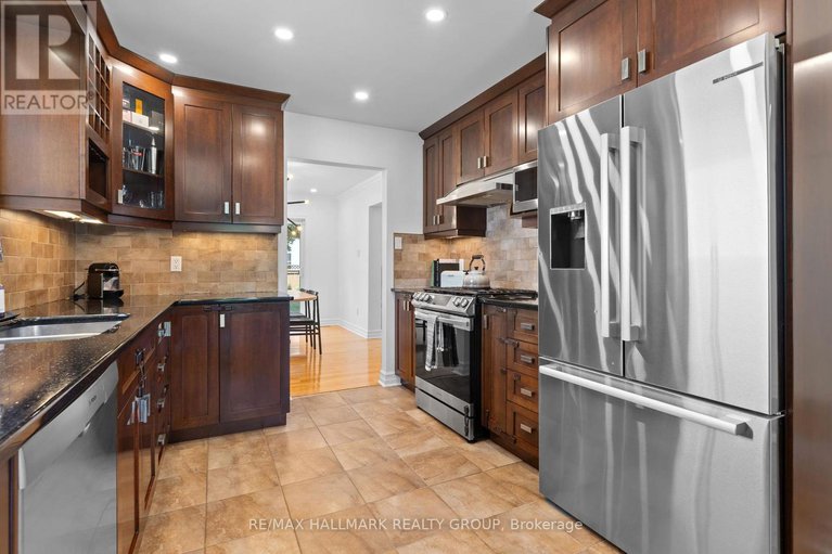 28569387/804-adencliffe-drive/fallingbrookridgemount/ottawa/ontario/K4A3E4_11
