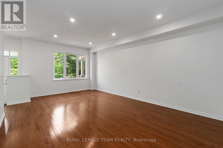 28462668/349-sweetflag-street/longfields/ottawa/ontario/K2J5A3_5