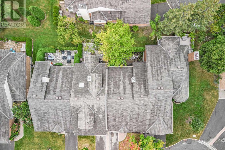 28641582/44-innesbrook-court/stittsville-central/ottawa/ontario/K2S1C7_33