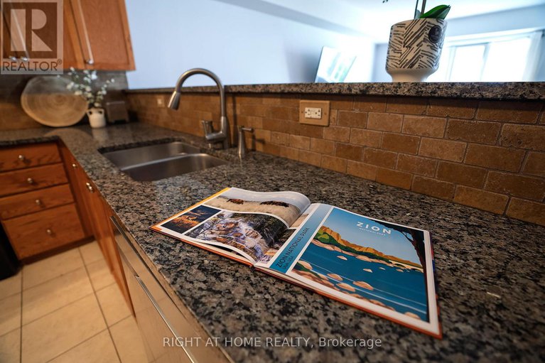 28641678/134-fordham-private/central-park/ottawa/ontario/K2C4G5_14