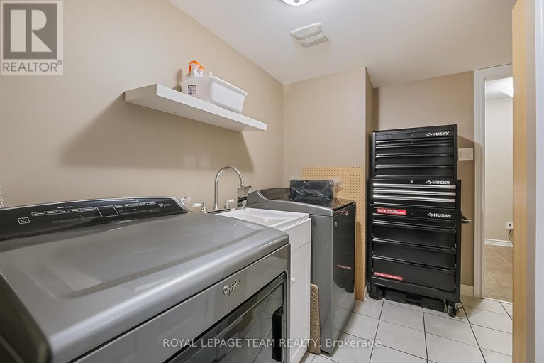 28669844/127-harmattan-avenue/stittsville-north/ottawa/ontario/K2S0E4_49