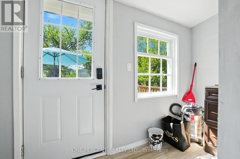 29594627/279-anna-avenue/carlington/ottawa/ontario/K1Z7V5_12