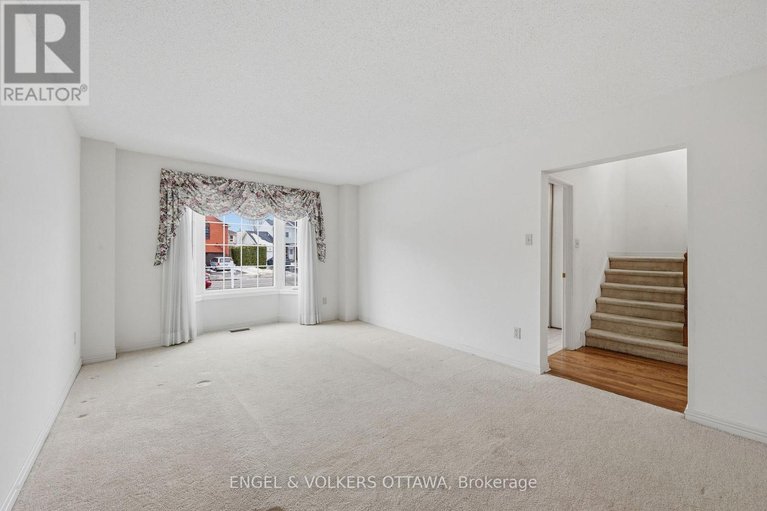 29484139/591-merkley-drive/fallingbrookpineridge/ottawa/ontario/K4A1S3_3