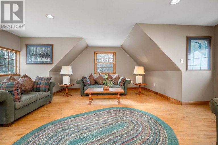 29420693/7681-settlers-way/rideau-twp-s-of-reg-rd-6-w-of-mccordick-rd/ottawa/ontario/K0A2T0_18