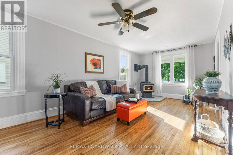 29376019/416-dibble-street-e/prescott/prescott/ontario/K0E1T0_4