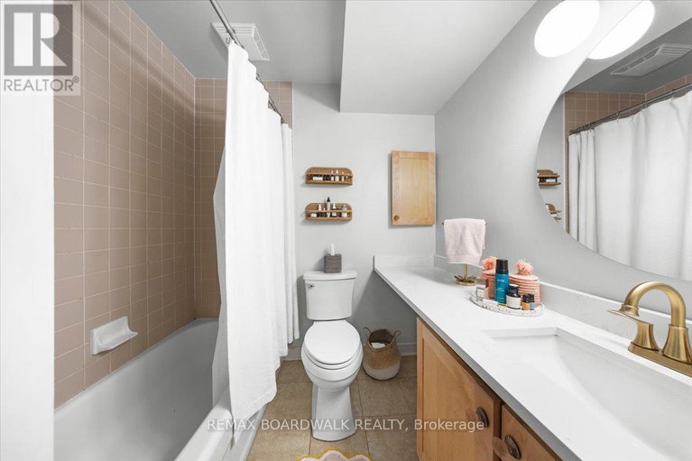 29654536/g-154-spruce-street/west-centre-town/ottawa/ontario/K1R6P2_10