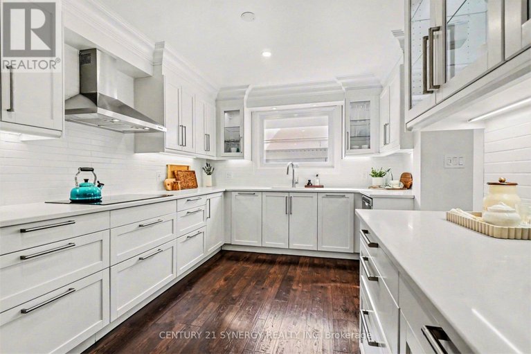 29518683/286-westhill-avenue/westborohampton-park/ottawa/ontario/K1Z7H6_17