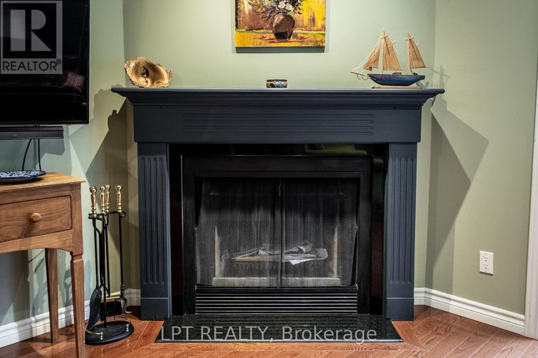 28831575/491-valade-crescent/fallingbrookpineridge/ottawa/ontario/K4A2W6_13