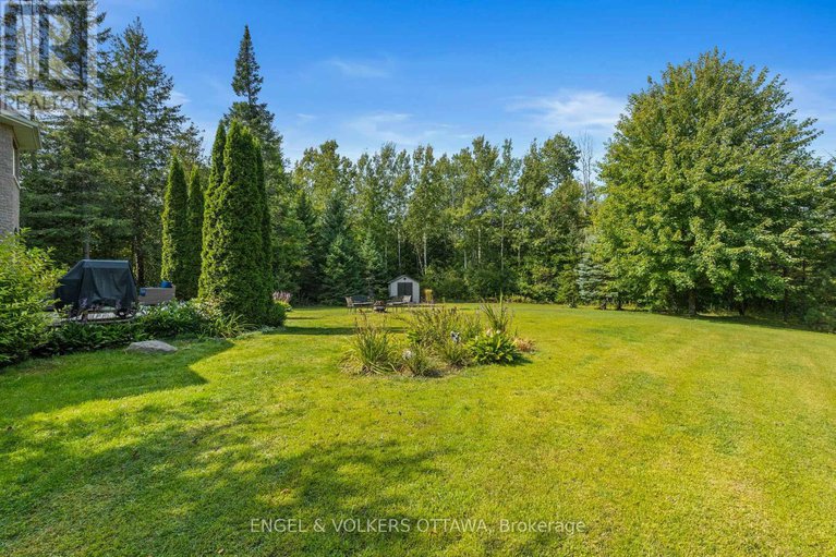 28853852/6163-elkwood-drive/greely/ottawa/ontario/K4P1N1_48