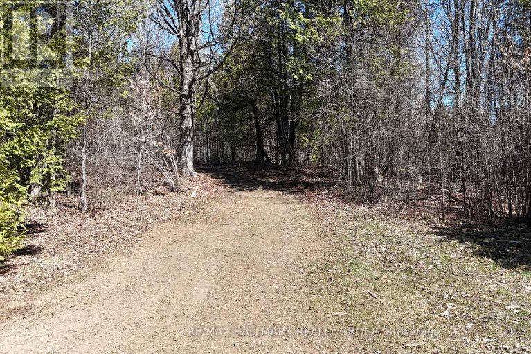 29673658/4318-stonecrest-road/woodlawnmaclarens-landingkilmaurs/ottawa/ontario/K0A3M0_37