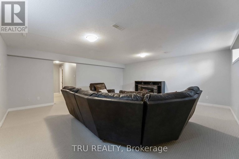 29188430/161-claridge-drive/longfields/ottawa/ontario/K2J5V8_39