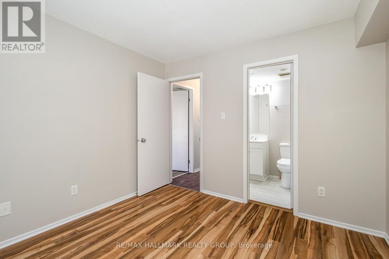 28992413/c-205-woodfield-drive/tanglewood/ottawa/ontario/K2G4P2_13