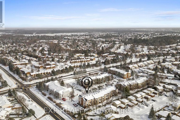 29394023/4-260-fenerty-court/katimavik/ottawa/ontario/K2L3A7_26