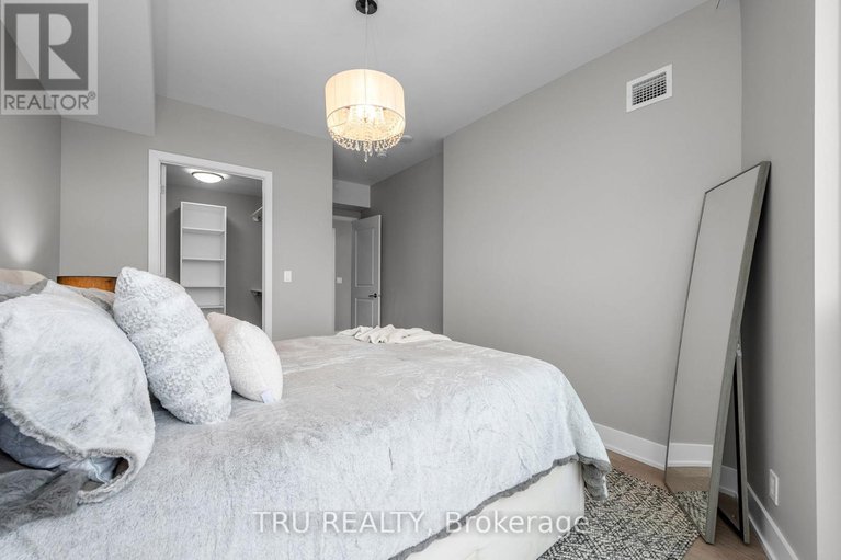 29094259/910-485-richmond-road/westboro-west/ottawa/ontario/K2A3W9_27