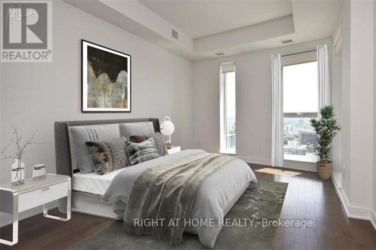 28668449/2306-40-nepean-street/ottawa-centre/ottawa/ontario/K2P0X5_16