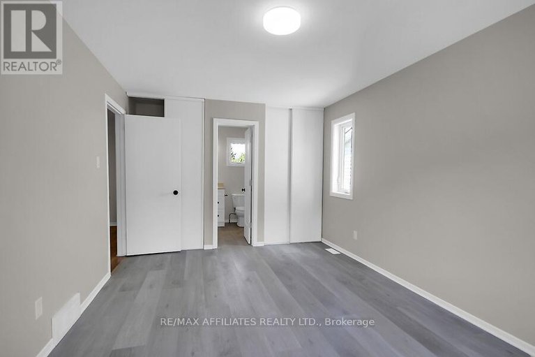 28822607/23-tamblyn-crescent/katimavik/ottawa/ontario/K2L3A5_23