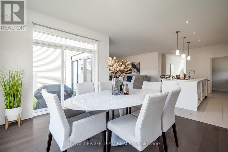 28830744/636-mistwell-lane/riverside-southgloucester-glen/ottawa/ontario/K4M1B2_23