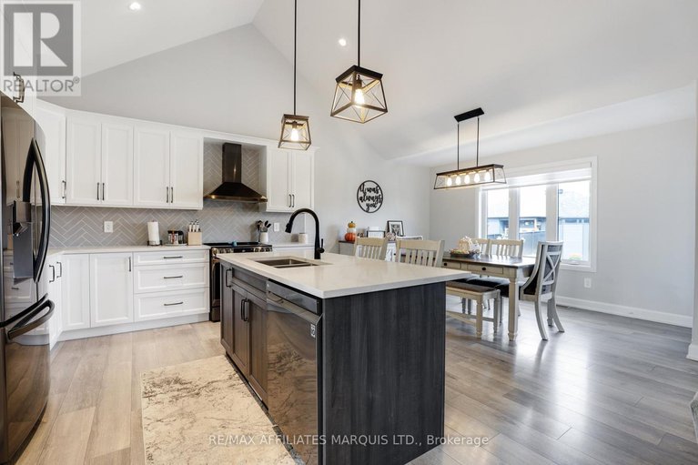 28887595/31-hilda-street/long-sault/south-stormont/ontario/K0C1P0_5