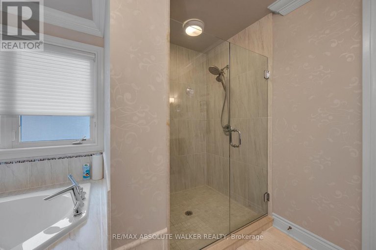 29282819/11-tradewinds-drive/barrhaven-east/ottawa/ontario/K2G6Y4_26