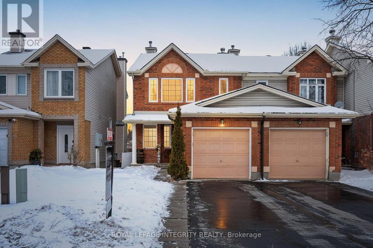 29209595/13-banchory-crescent/morgans-grantsouth-march/ottawa/ontario/K2K2V4_1