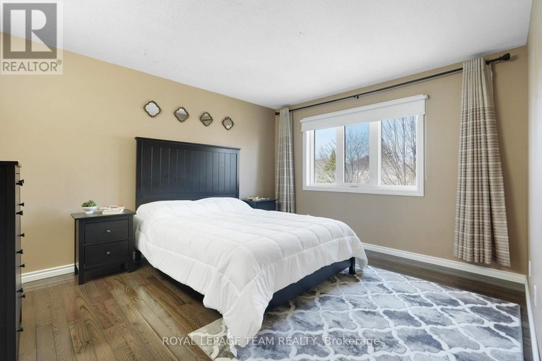 29650205/29-apple-creek-crescent/emerald-meadowstrailwest/ottawa/ontario/K2M2N3_23