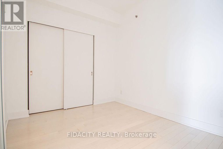 28970044/513-88-richmond-road/westborohampton-park/ottawa/ontario/K1Z0B1_12