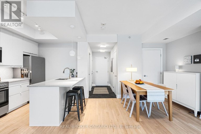 29617501/810-235-kent-street/ottawa-centre/ottawa/ontario/K2P1Z9_12