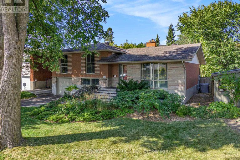 28867748/805-nicholson-avenue/mooneys-bayriverside-park/ottawa/ontario/K1V6N4_33