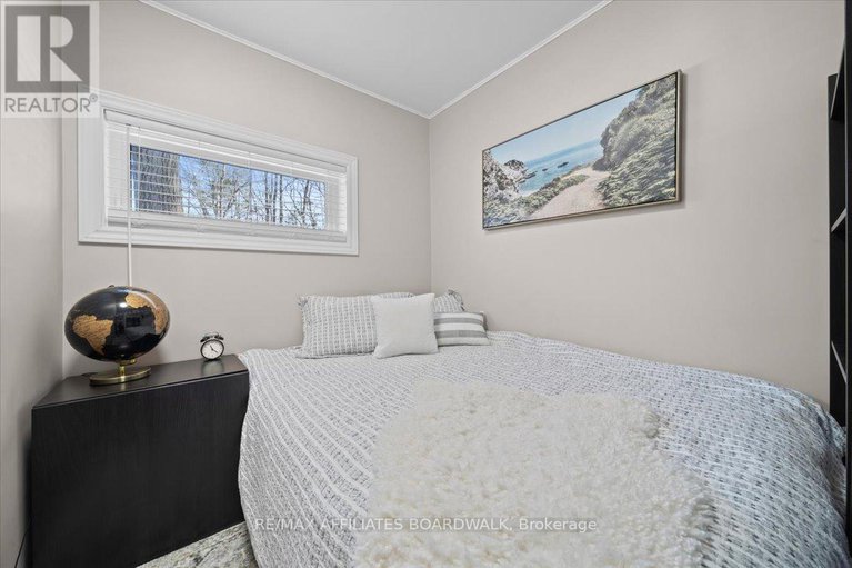 28310182/191-macmillan-lane/constance-bay/ottawa/ontario/K0A3M0_14