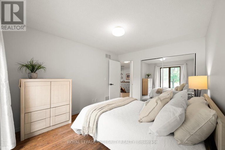 28625169/108-margaret-anne-drive/huntley-ward-south-east/ottawa/ontario/K0A1L0_29