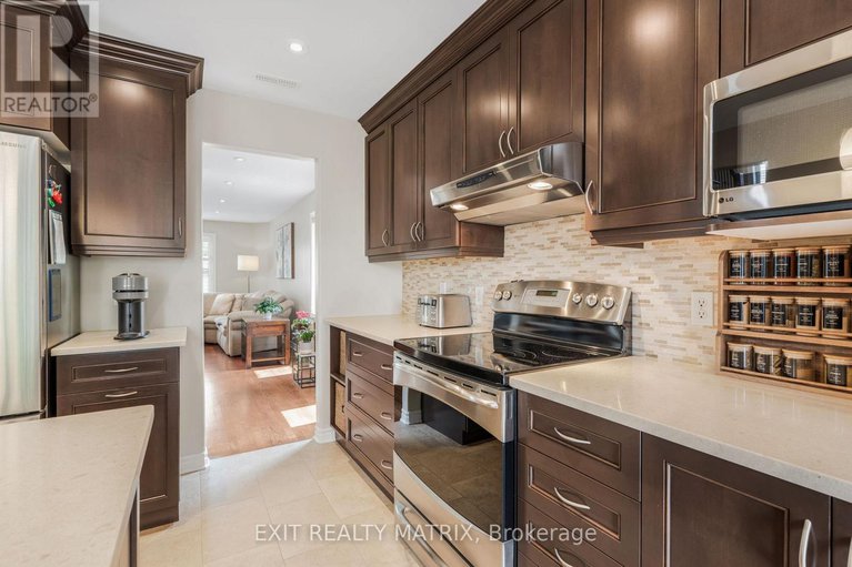 28808575/16-la-citadelle-street/embrun/russell/ontario/K0A1W0_14