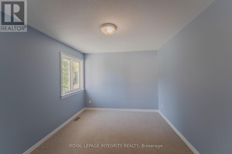 28879504/141-steeple-chase-drive/bridlewood/ottawa/ontario/K2M2Z5_32