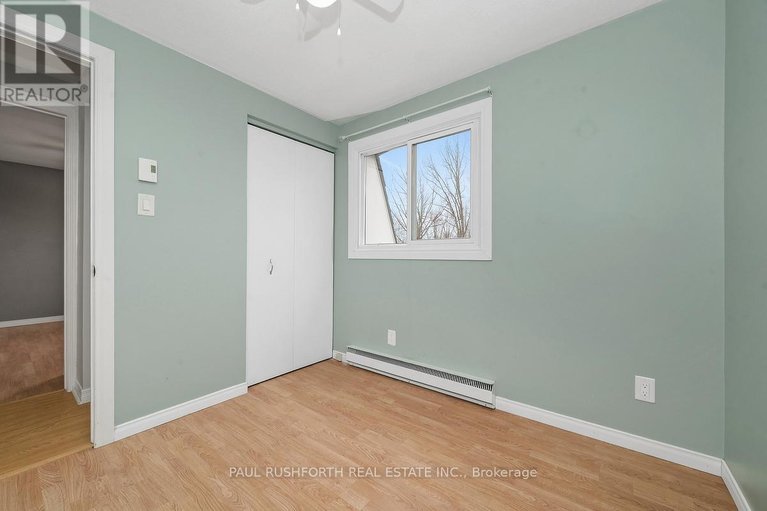 29479342/15-68-king-street/richmond/ottawa/ontario/K0A2Z0_24