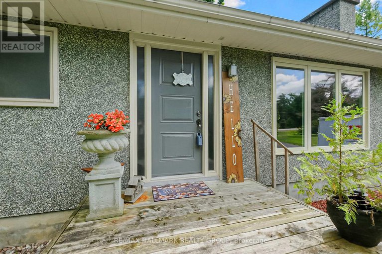 28579608/1048-kerwin-road/kanata-north-east/ottawa/ontario/K2K1X7_2