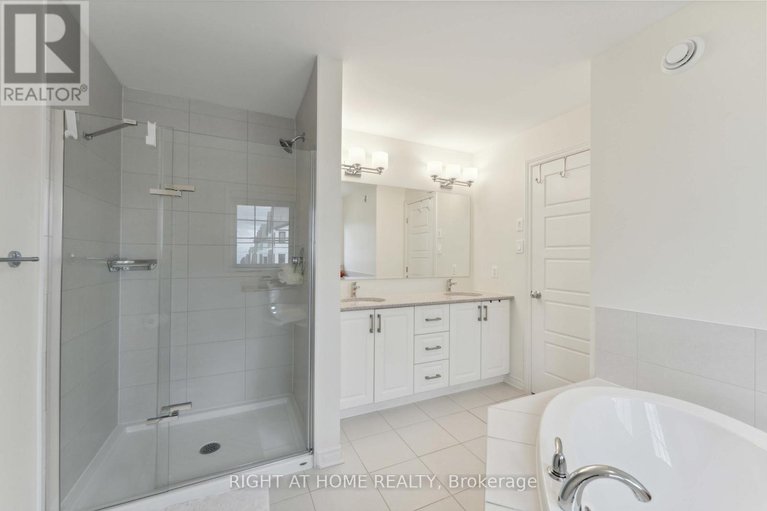 28266624/1868-maple-grove-road/stittsville-north/ottawa/ontario/K2S0W3_32