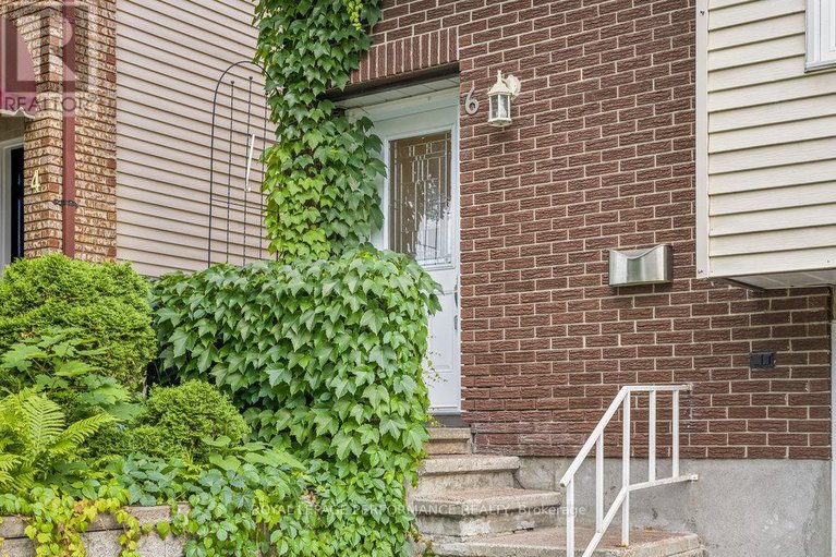 29029573/6-gillespie-crescent/hunt-club-woods/ottawa/ontario/K1V9X8_4