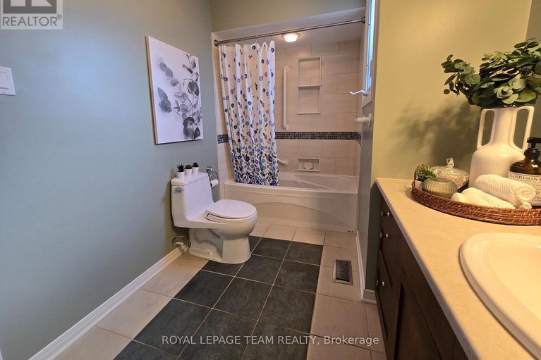 29060164/26-jackson-court/beaverbrook/ottawa/ontario/K2K1B7_42