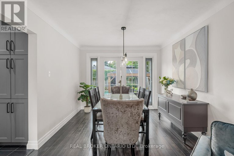 28629016/752-smyth-road/elmvale-acres/ottawa/ontario/K1G1P1_20