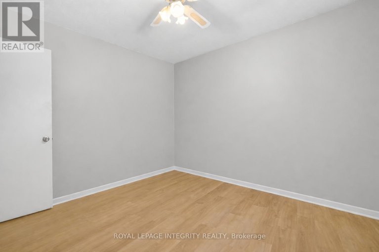 29434003/6054-fernbank-road/stittsville-south/ottawa/ontario/K2S1B6_17