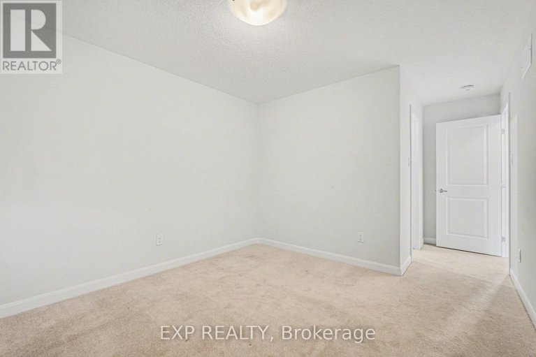 29566876/98-osler-street/morgans-grantsouth-march/ottawa/ontario/K2W0K8_17