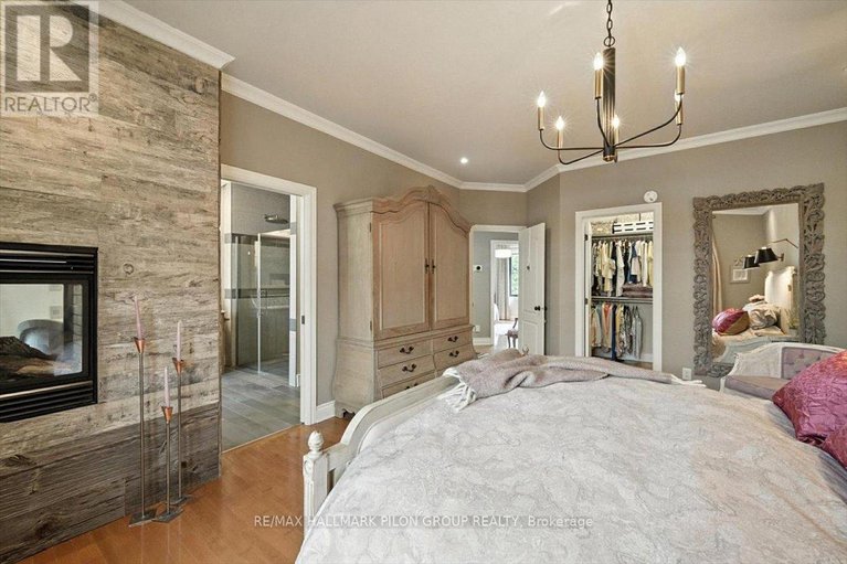 28488839/6893-sparkling-lake-way/greely/ottawa/ontario/K4P1R7_17
